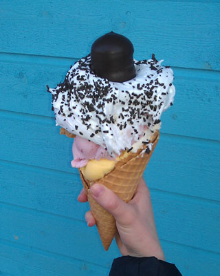 Blau-Eisbude